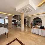 Calis Hotel