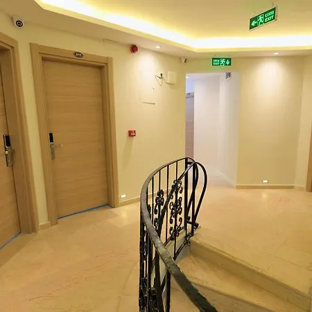 Hotel Calis
