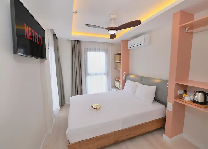 卡利斯酒店 Çeşme